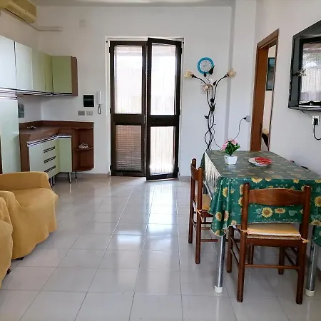 Alloggi Estivi D & A * Taranto